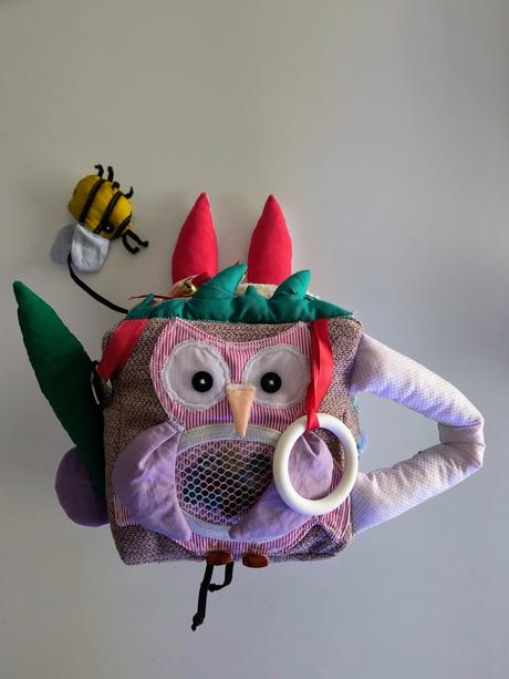 Didaktická edukačná kocka strojové a ručne šitie, 