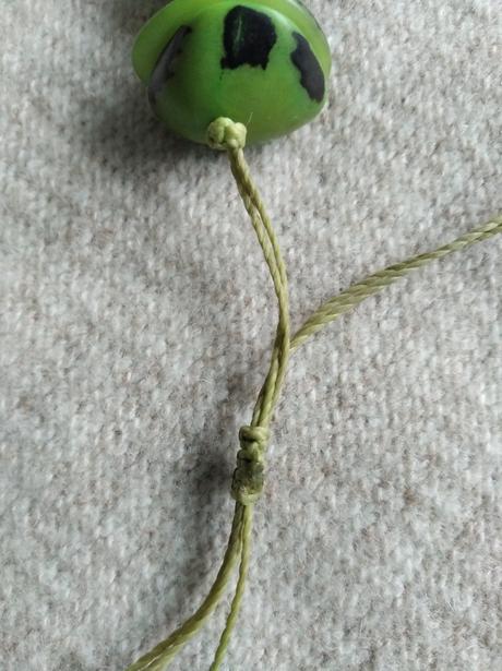 Zelený náhrdelník, c&a