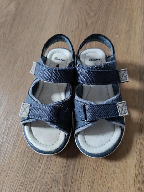 Sandále, baťa,27