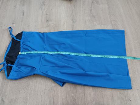 Spoločenské šaty, 38