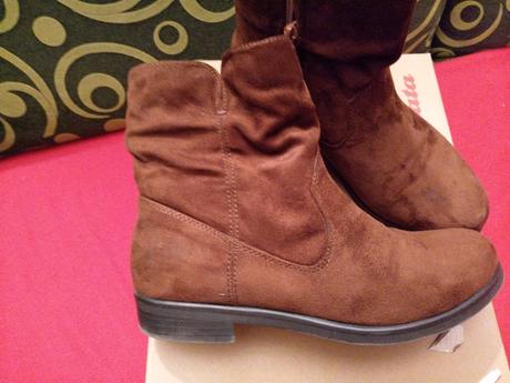 Krátke čižmy, baťa,36