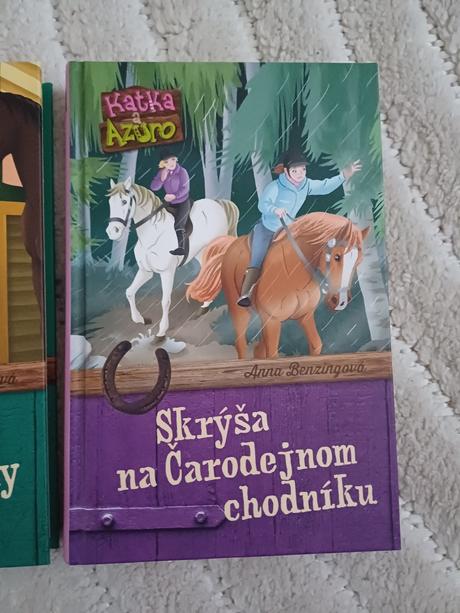 Knihy azuro ala katka, 
