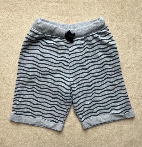 Kraťase z teplákoviny, kik,134