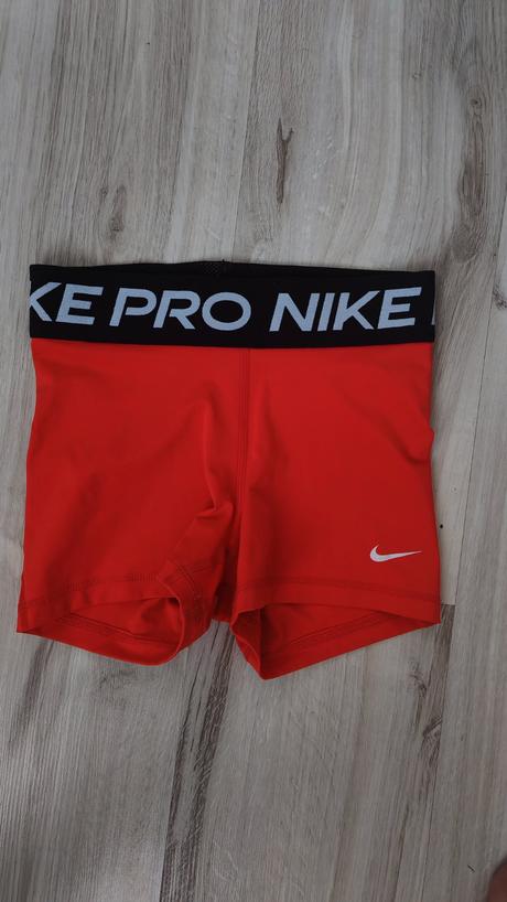 Kraťasy nike pro, nike,xs