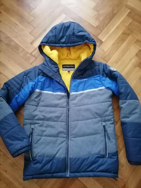 3x oblečená alpine pro bunda, alpine pro,152