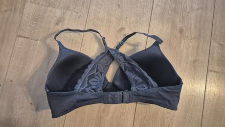 Podprsenka skiny 75b, skiny,75b