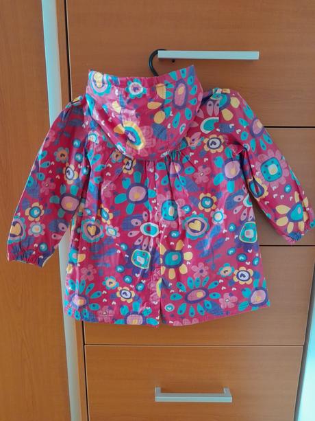 Nepremokavý kabátik 104 / 3-4 roky, marks & spencer,104