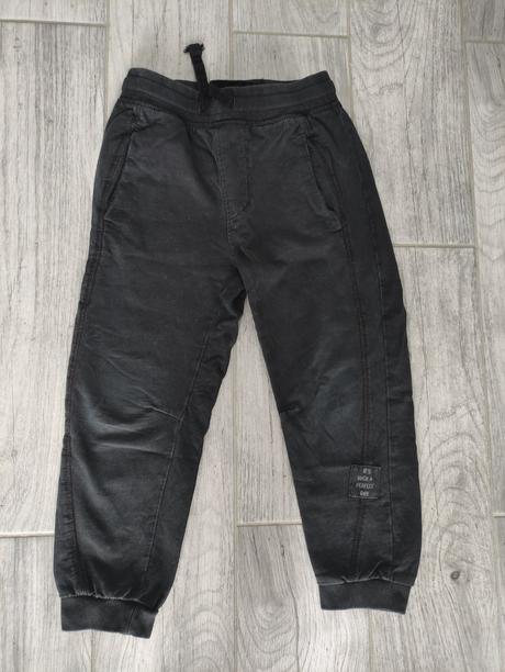 Tepláky, reserved,116