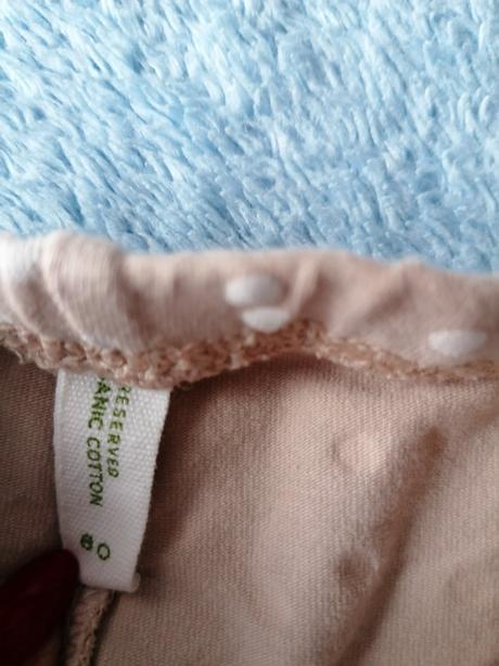 Dvoje legíny, reserved,80