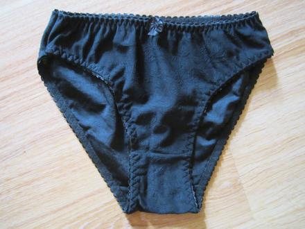 Čierne nohavičky--m, m