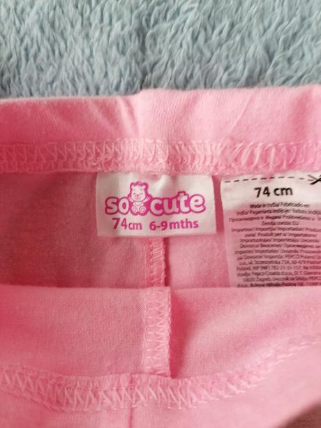 Ružové legíny, 74