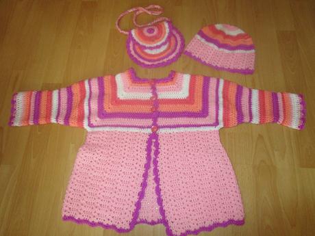 Hačkovaný komplet už s poštou., 122