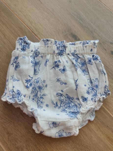 Tenučké šortky pre dievčatko, reserved,86