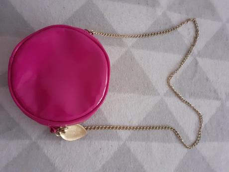 Detska ruzovofialova kabelka so zlatym kvetom, 