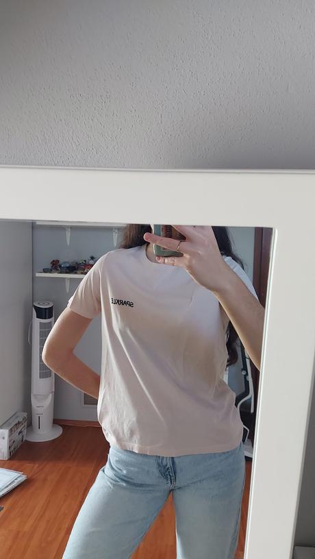 Ružové tričko s napisom na chrbte, gate,s