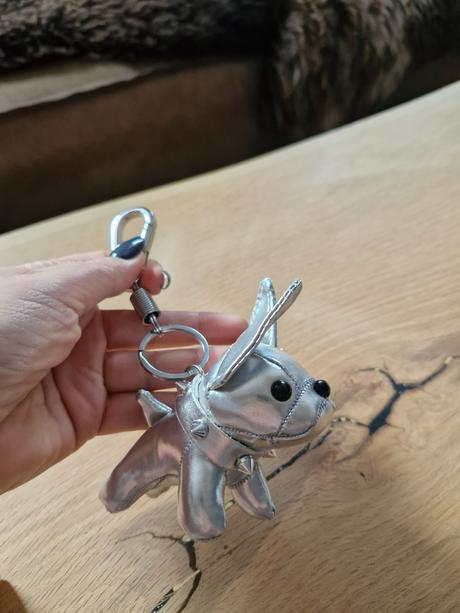Prívesok na kľúce, kabelku,