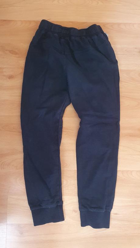 Tepláky s nažehlovačkami, next,128