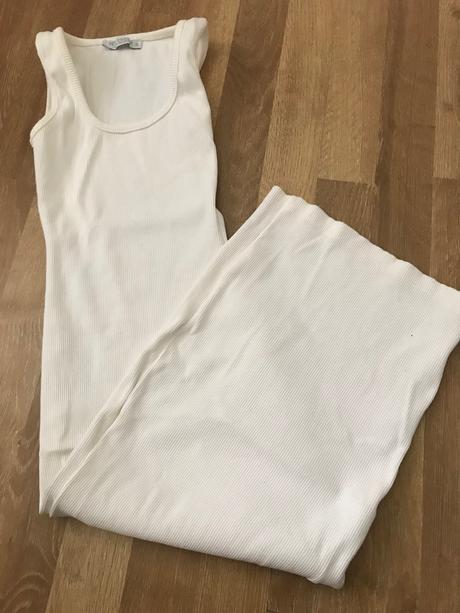 Biele obtiahnuté midi šaty selfieroom, xs