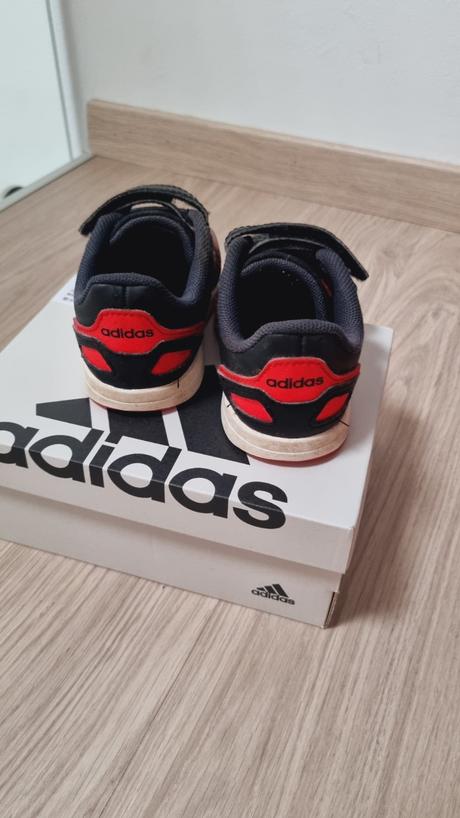 Tenisky adidas na suchý zips, adidas,21