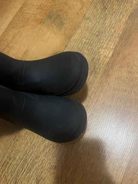 Gumáky en fant nezateplene, en fant,24