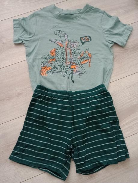 Krátke pyzamo, lupilu,116