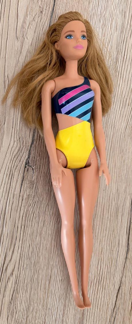 Barbie water play, 