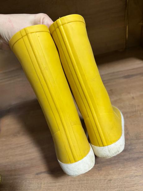 Žlté gumaky zara, zara,22