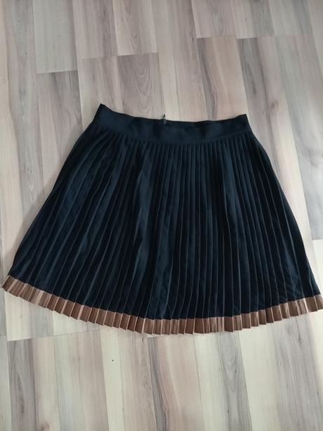 Sukňa skladana xs/s, s