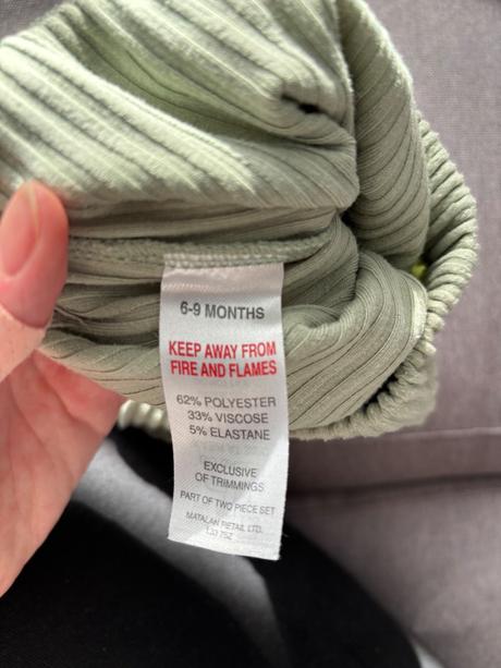 Teplakova súprava, 74