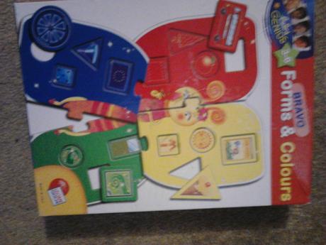 Stolná hra skladačka,