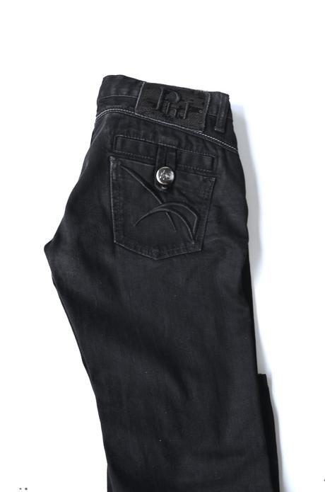 Čierne rifle phard, 26