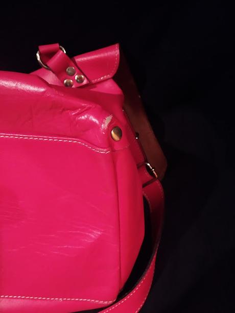 Pink kožená kabela, 