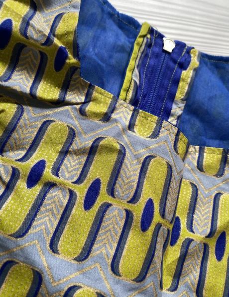 Luxusný peplum top, s