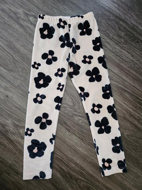 Peknucke leginy, 116