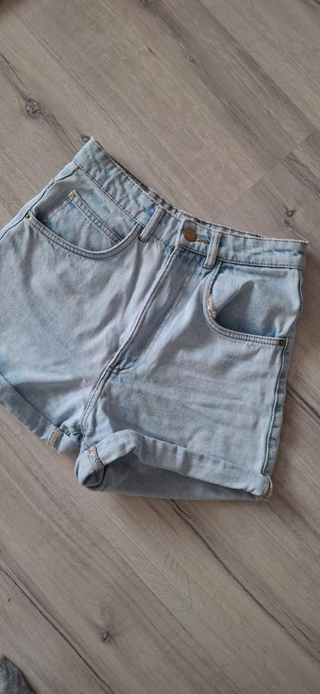 Šortky s vysokým pásom, zara,xs