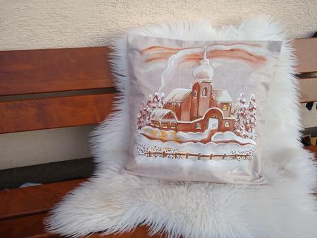 Maľované vankúše so zimnou krajinkou,