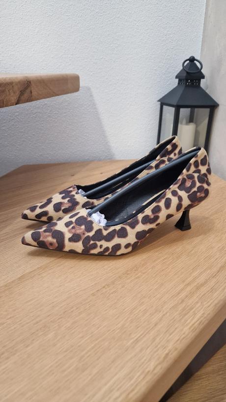 Lodičky leopard, 35