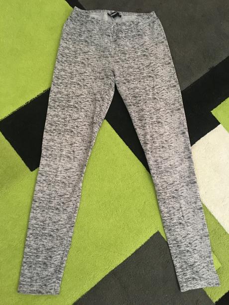 Dievcenske leginy, pepperts,146