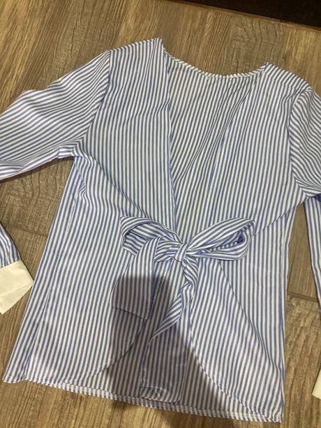 Košeľa s holým chrbtom, s