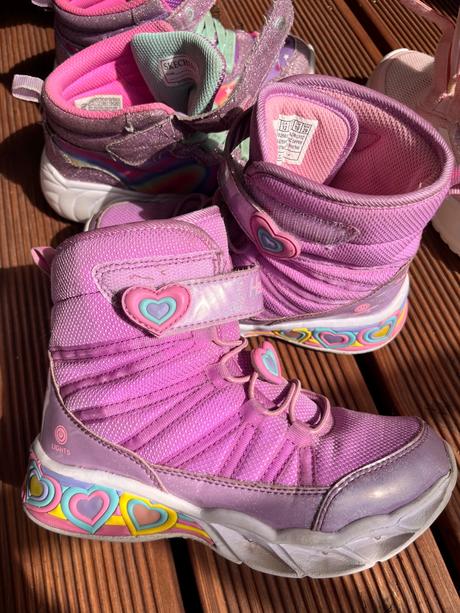 Blikajuce snehule srdiecka 30, skechers,30