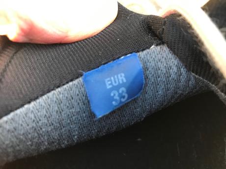 Turisticke topanky, 33