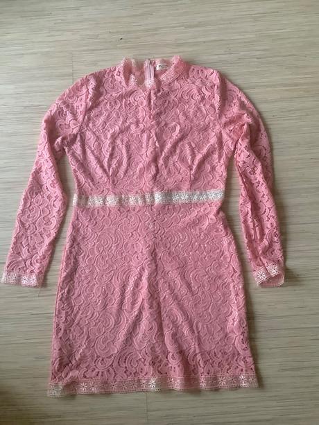 Krajkové šaty 2+1napoly, 40