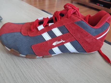 Tenisky 38, dámske, vnutor.dlzka 25cm.len vyskušan, 38