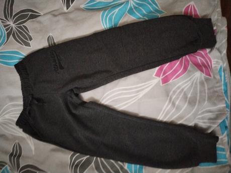 Teplaky pre chlapca, 122