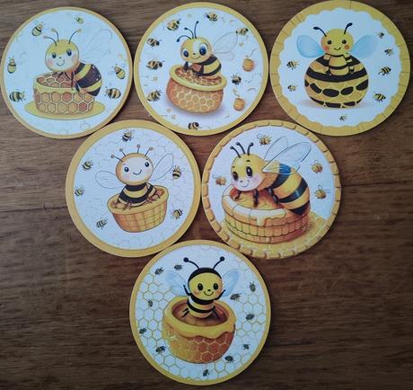 Podložky pod poháre, vzor včela,