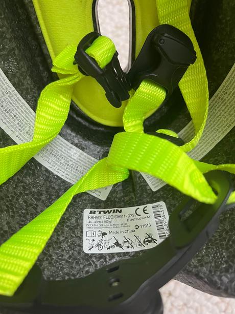 Prilba na bicykel btwin, xs