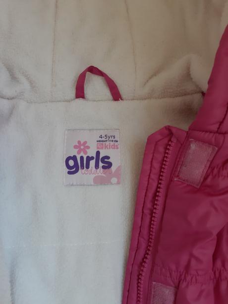 Bundička reserved girls, reserved,116