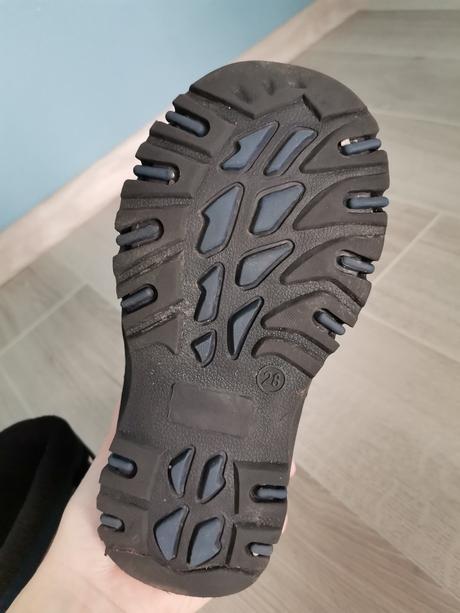 Teplučké nepremokavé čižmy, 28