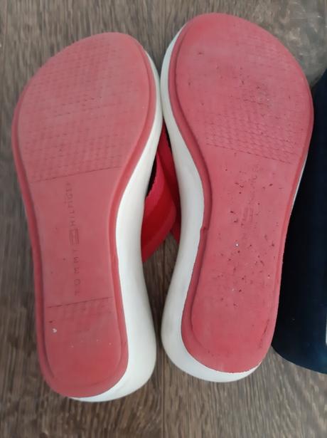 2 ks šlapky na platforme th, tommy hilfiger,37
