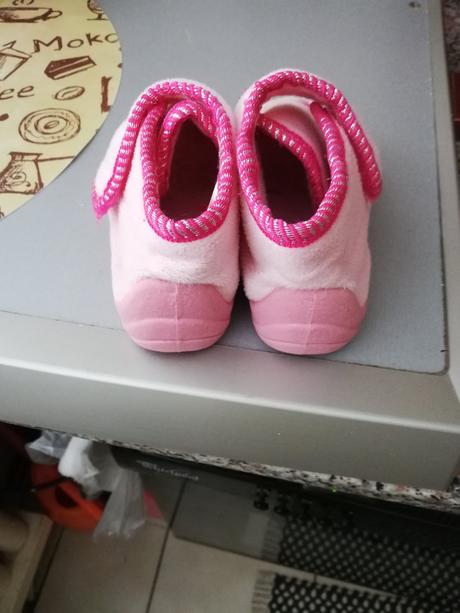 Papuče, deichmann,23